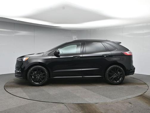 2021 Ford Edge ST Line
