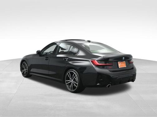 2023 BMW 330 xDrive