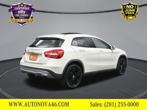 2017 Mercedes-Benz GLA 250 Base