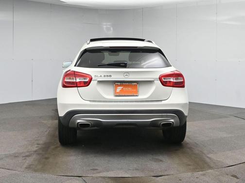 2017 Mercedes-Benz GLA 250 Base