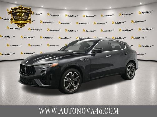 Nero Ribelle Metallic 2023 Maserati Levante Modena