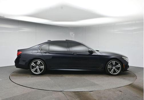 2019 BMW 750 I