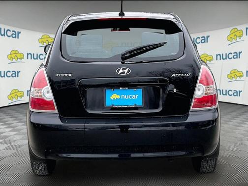 2011 Hyundai Accent GS
