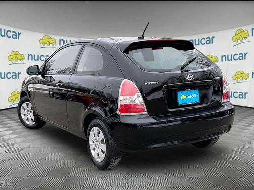 2011 Hyundai Accent GS