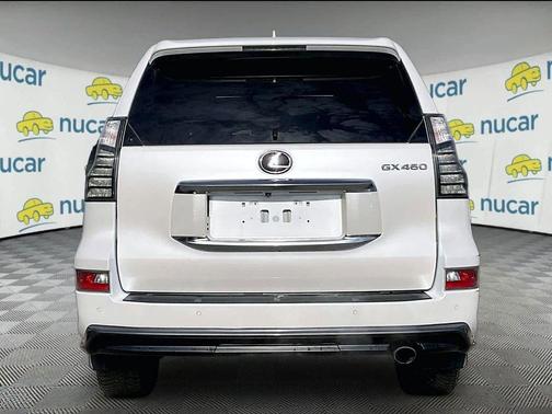 White 2023 Lexus GX 460 Luxury
