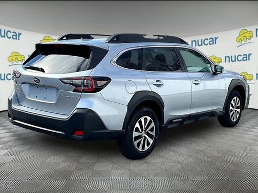 Ice Silver Metallic 2024 Subaru Outback Premium