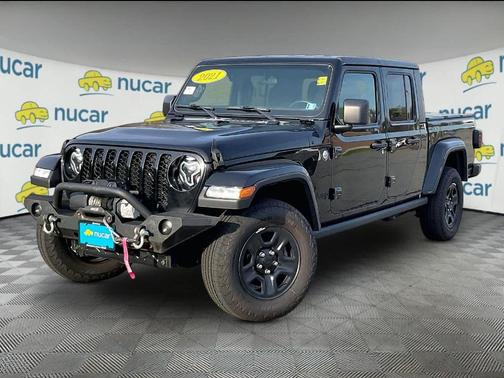 Black 2021 Jeep Gladiator Sport