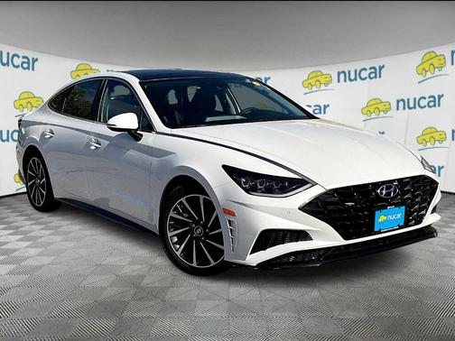 2022 Hyundai SONATA Limited