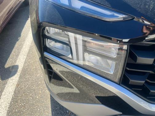 2022 Hyundai SANTA FE SE