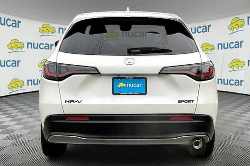 White 2027 Honda HR-V Sport