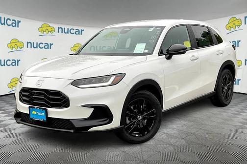 White 2027 Honda HR-V Sport
