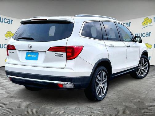 2017 Honda Pilot Touring