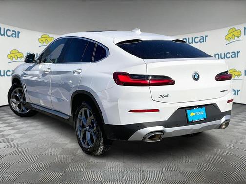 2023 BMW X4 xDrive30i