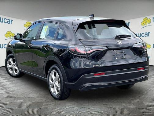 Black 2023 Honda HR-V LX
