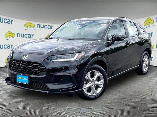 Black 2023 Honda HR-V LX
