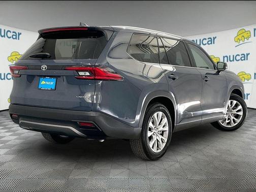 Gray 2025 Toyota Grand Highlander XLE