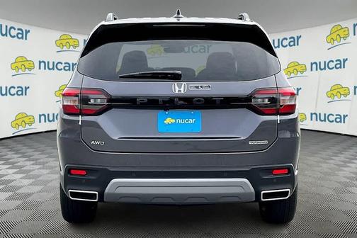 2025 Honda Pilot Touring