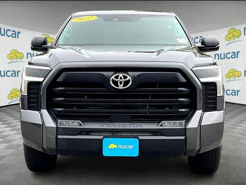 2022 Toyota Tundra SR5