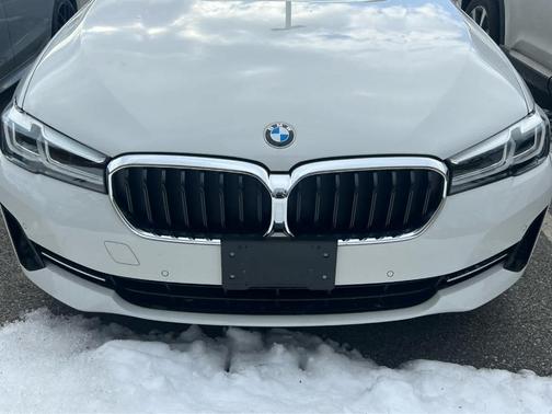 2023 BMW 530 i xDrive