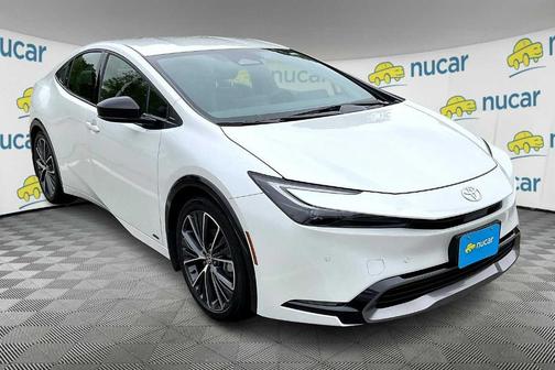 2024 Toyota Prius XLE