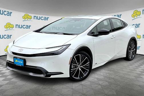 2024 Toyota Prius XLE
