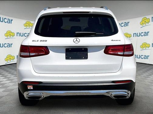 White 2019 Mercedes-Benz GLC 300 Base 4MATIC