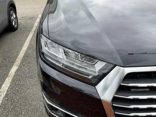 2018 Audi Q5 2.0T Premium Plus