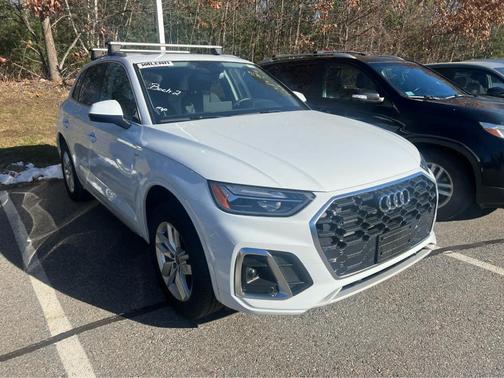 2024 Audi Q5 45 S line quattro Premium