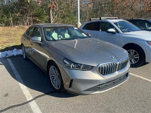 2024 BMW 540 i xDrive