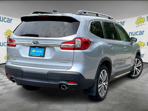 2022 Subaru Ascent Limited 8-Passenger