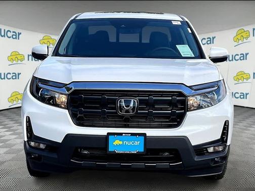 White 2026 Honda Ridgeline RTL