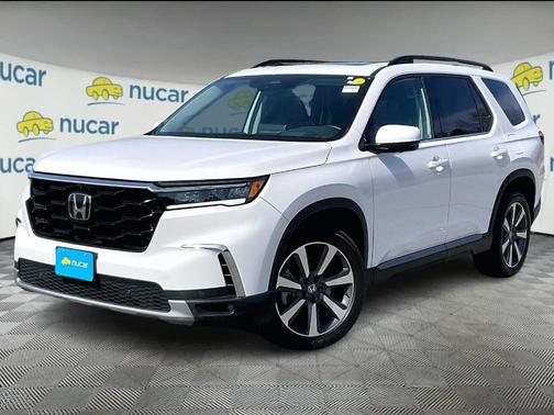 Platinum White Pearl 2023 Honda Pilot Elite