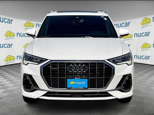 2024 Audi Q3 45 S line Premium