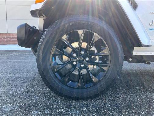 2022 Jeep Wrangler Unlimited 4xe Sahara