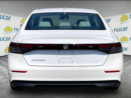 Platinum White Pearl 2023 Honda Accord LX