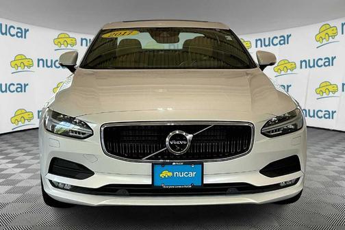 2017 Volvo S90 T6 Momentum