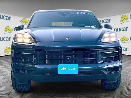 2024 Porsche Cayenne Base