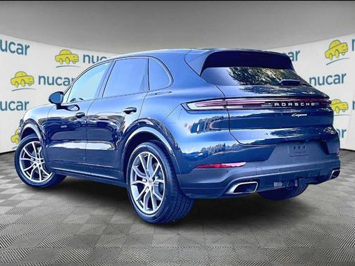 2024 Porsche Cayenne Base