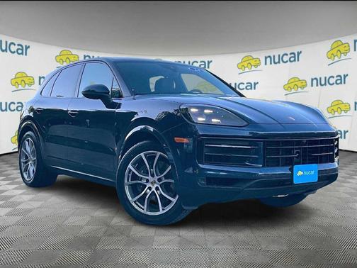2024 Porsche Cayenne Base