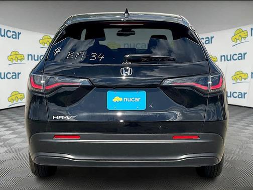 2026 Honda HR-V LX