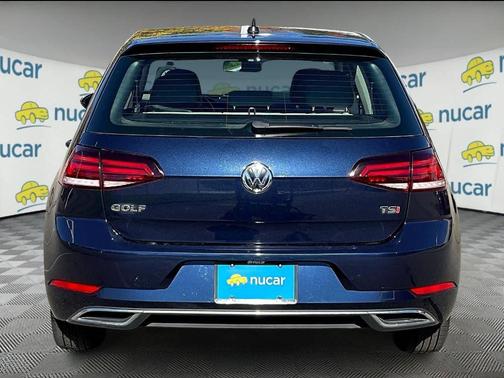 2018 Volkswagen Golf TSI S