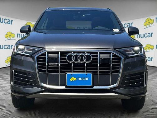2023 Audi Q7 45 Premium Plus
