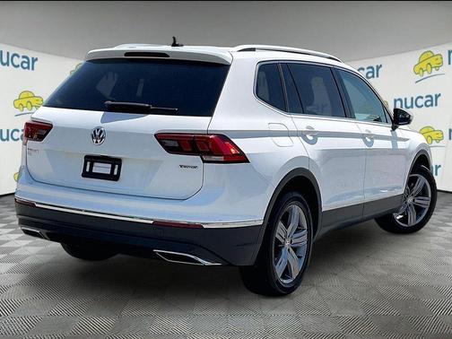 Pure White 2020 Volkswagen Tiguan 2.0T SEL