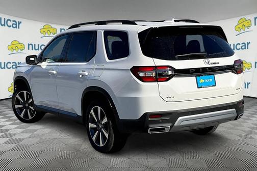 2025 Honda Pilot Elite