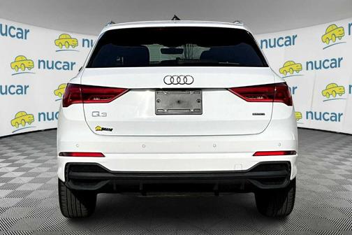 2024 Audi Q3 45 S line Premium