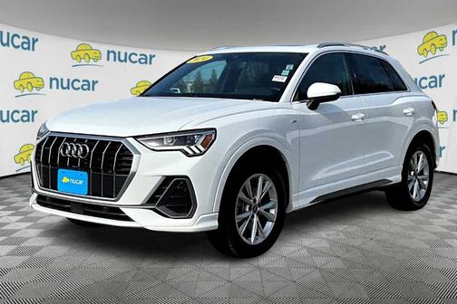2024 Audi Q3 45 S line Premium