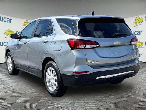 Gray 2024 Chevrolet Equinox LT
