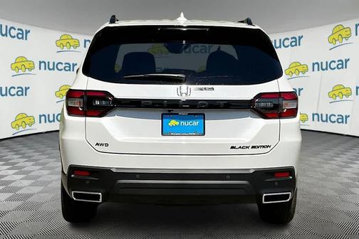 2025 Honda Pilot Black Edition