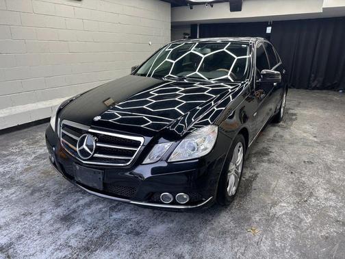 2011 Mercedes-Benz E-Class E 350 4MATIC Sedan 4D