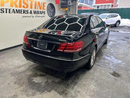 2011 Mercedes-Benz E-Class E 350 4MATIC Sedan 4D